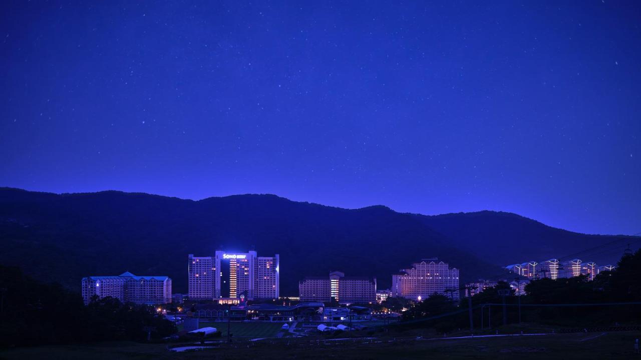 Vivaldipark Hotel Hongcheon Buitenkant foto