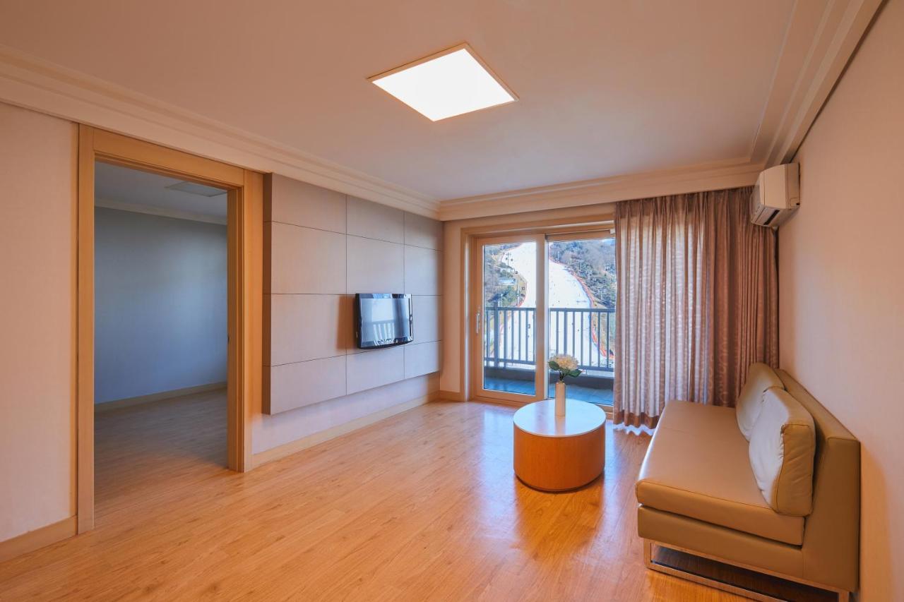Vivaldipark Hotel Hongcheon Buitenkant foto