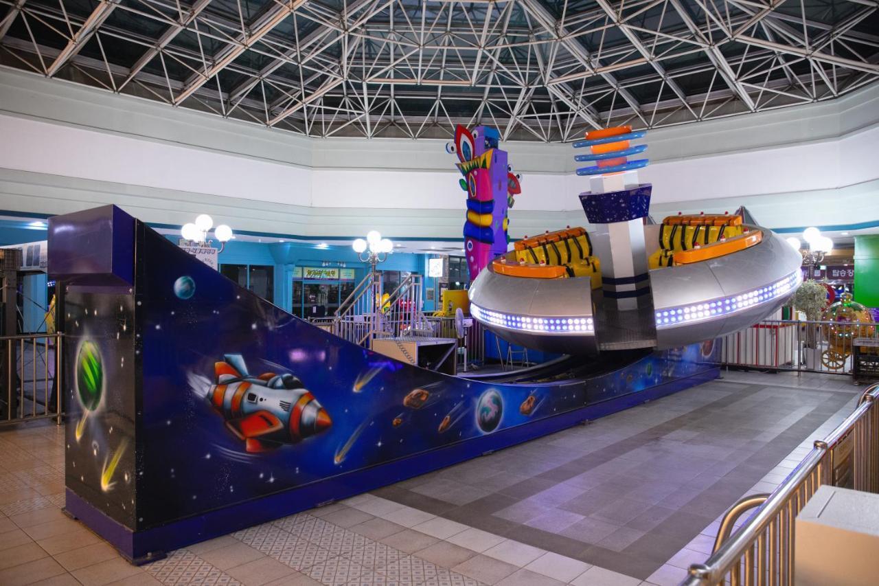 Vivaldipark Hotel Hongcheon Buitenkant foto