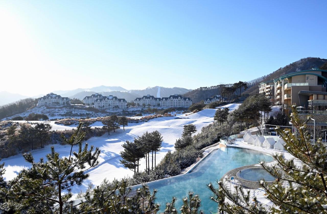 Vivaldipark Hotel Hongcheon Buitenkant foto