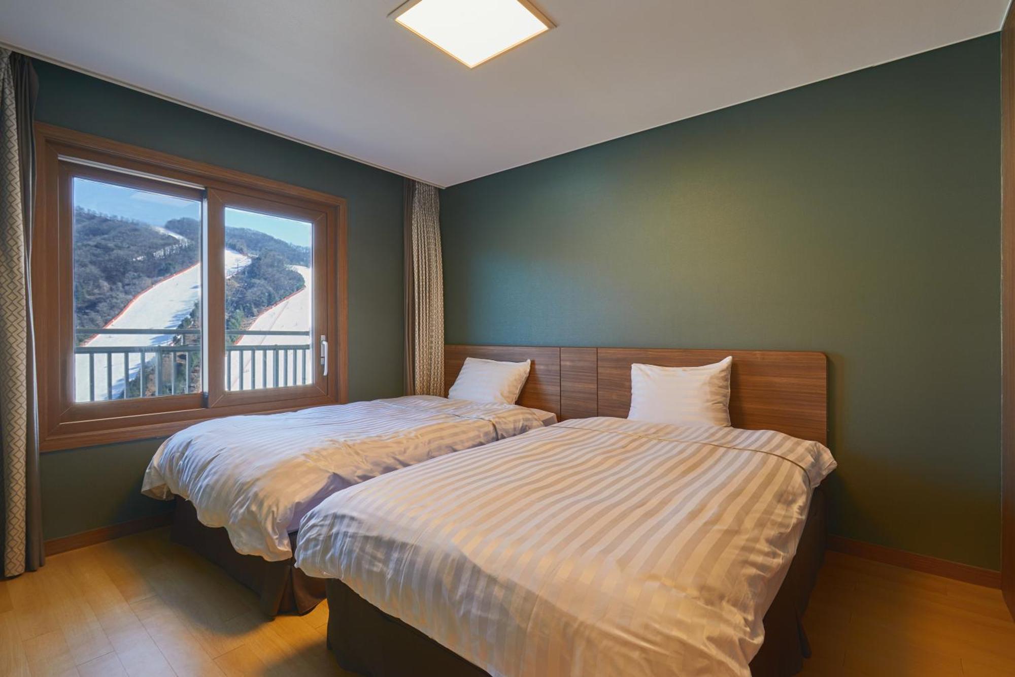 Vivaldipark Hotel Hongcheon Buitenkant foto
